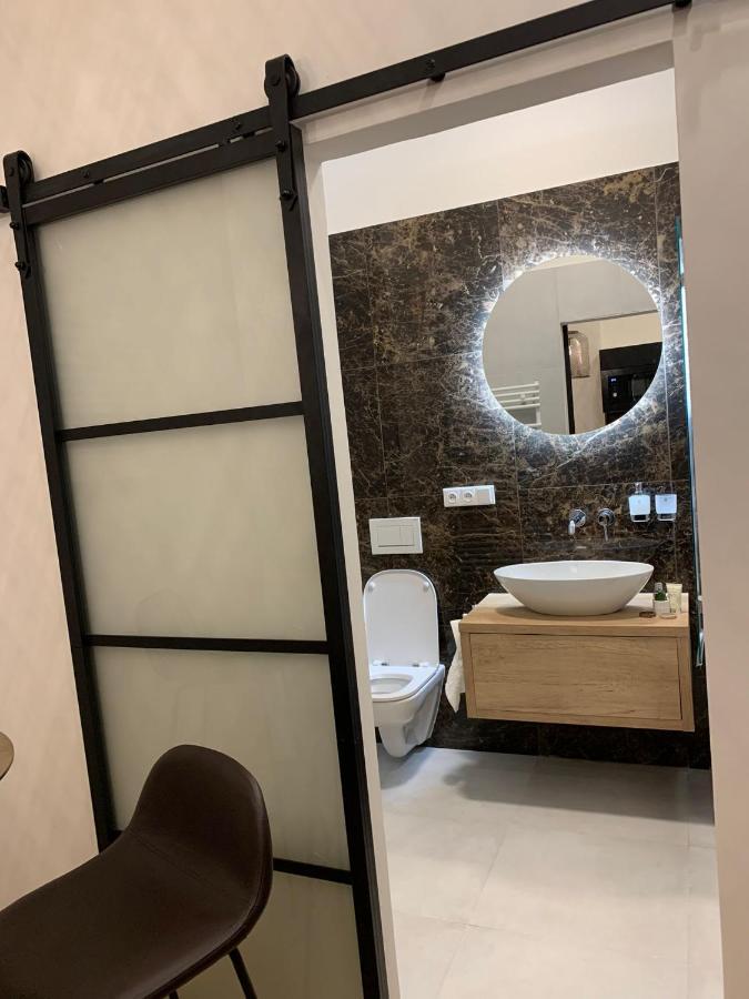 Bella Vista Collonade Apartment การ์โลวีวารี ภายนอก รูปภาพ